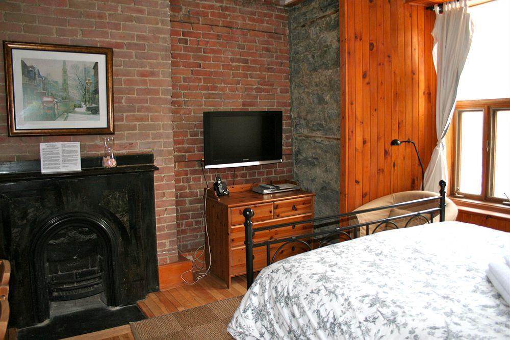 Gite University Bed And Breakfast Montréal Exteriör bild