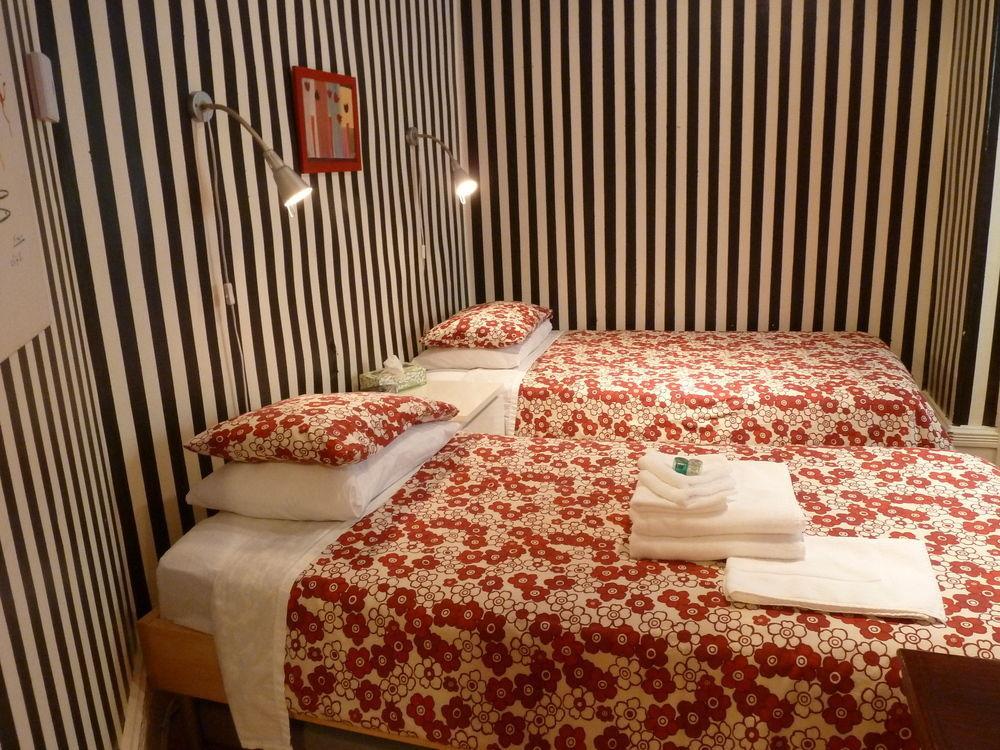 Gite University Bed And Breakfast Montréal Exteriör bild
