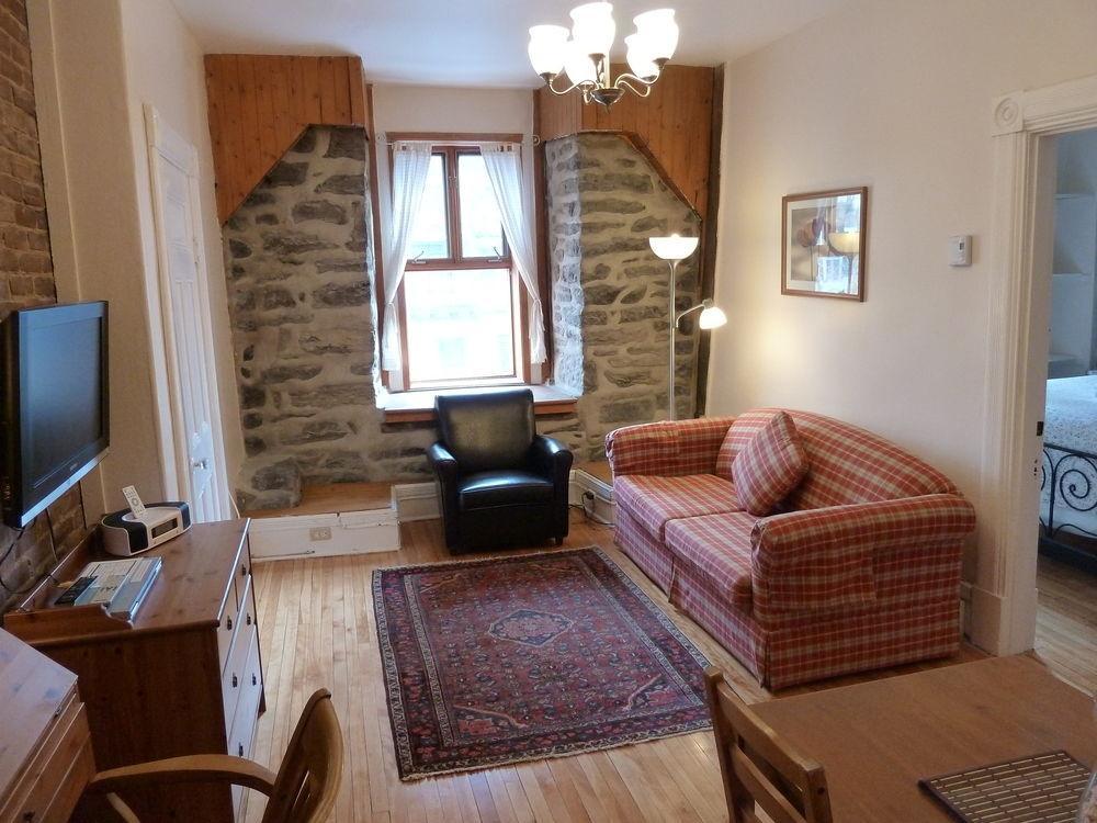 Gite University Bed And Breakfast Montréal Exteriör bild